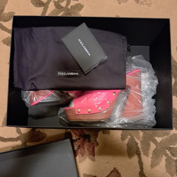 Shoes - Picture 7 of 14